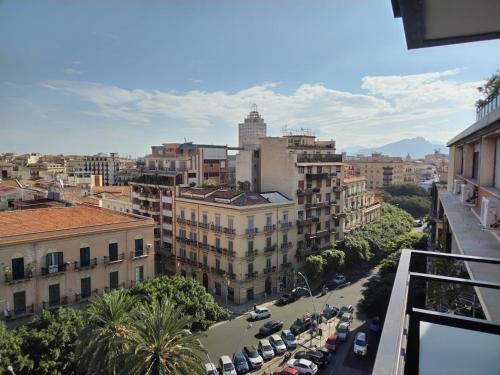 Apartment image 10