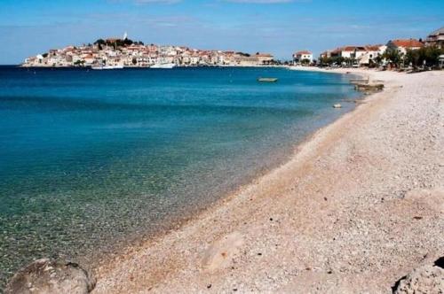 Holiday home Vlasta - near sea - image 26