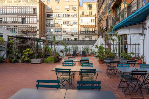Rodamon Barcelona Hostel - image 14
