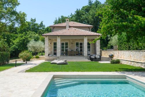 Villa Faturi