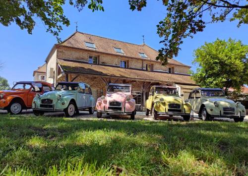 DOMAINE SAINT LOUP - Gîte Le Grand Loup 17 pers - 10min Beaune gîte à louer Saint-Loup-Géanges