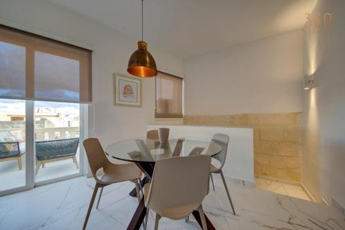 ห้องครัว, Modern apartment with spacious terrace in Attard by 360 Estates in แอตตาด