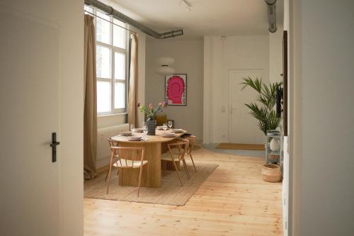 Modern Design 75sq Apartment in Berlin Mitte, Berlin