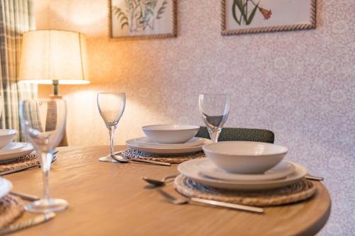 Udvendig, Crow Cottage by Bloom Stays in Badlesmere