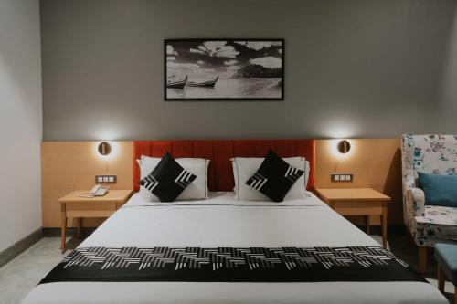 Spacious Superior Room image 5