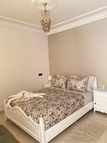 Studio Moderne avec terrasse Studio Moderne avec terrasse