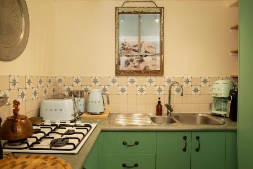 Moroccan 1001 Nights Hideaway in Cockatoo