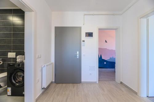 KOA - THE BOX KOA - THE BOX