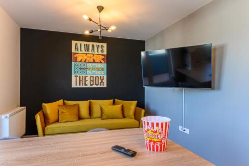 KOA - THE BOX KOA - THE BOX