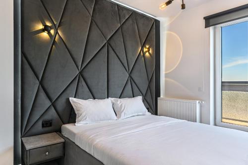 KOA - THE BOX KOA - THE BOX