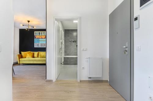 KOA - THE BOX KOA - THE BOX