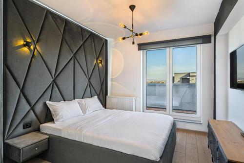 KOA - THE BOX KOA - THE BOX