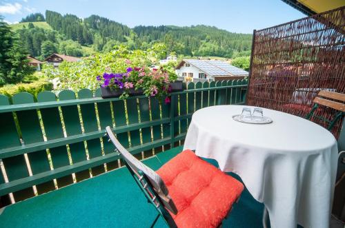 Landhotel Röfleuten - image 9