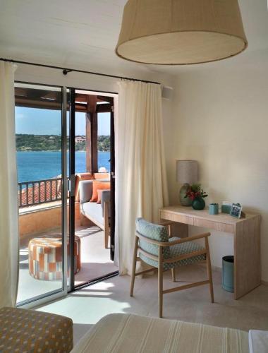 Luxury waterfront Penthouse in Porto Cervo in Porto Cervo center