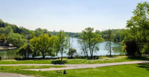 Charmant T2 lumineux,WiFi rapide in La Courneuve