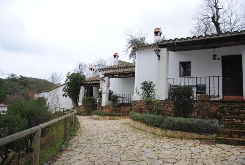 Finca Valbono Apartamentos Rurales y Hotel - image 3