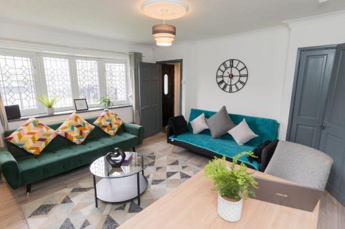 4 bedroom cosy home Birmingham in Quinton