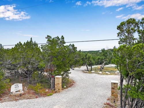 Harrods Hill Country Hideaway - The Armadillo in Dripping Springs, USA
