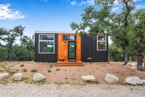 Harrods Hill Country Hideaway - The Armadillo in Dripping Springs, USA