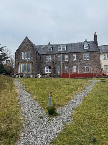Loch Maree Hotel - image 11
