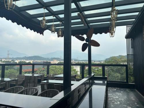 Restaurant, Hotel Primeland Pinjore in Pinjaur