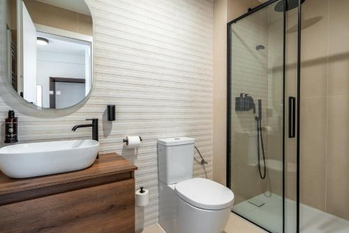 Two-Bedroom Apartment image 4