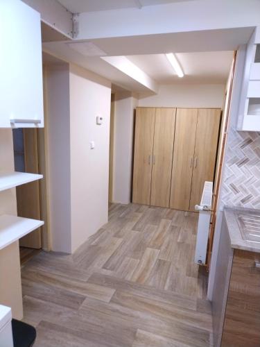 U Petra Hronec in Lopej