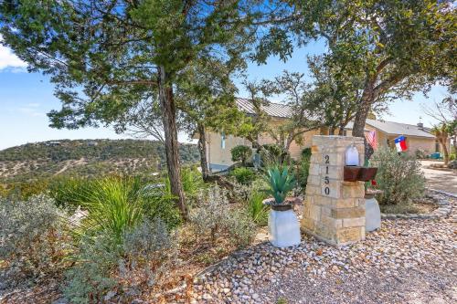 White Buffalo - Guest House in Wimberley, USA
