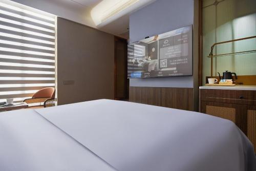 King Room room in Chonpines Hotel Xiamen Zhongshan Road Pedestrian Street