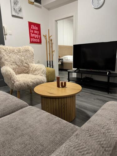Apartman Laros 2