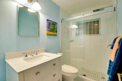 St Petersburg Home with Tropical Yard and Pool! - image 12