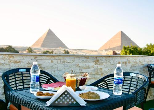 Keeper Pyramids Hotel, Káhira