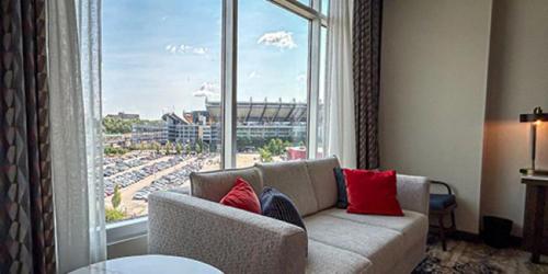 The Landing Hotel at Rivers Casino Pittsburgh - Photo 3
