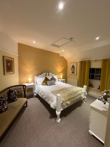 The Whitehouse Ross-On-Wye