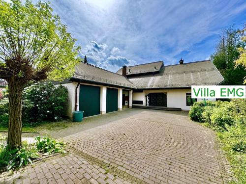 Luxury Spa Villa EMG Karlsruhe Baden-Baden Rastatt - Gernsbach