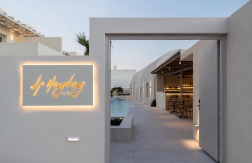 Heyday Luxury Suites in 佩里薩
