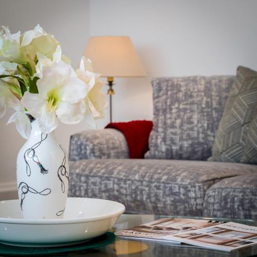 4-bedroom villa in Marble Arch - image 14