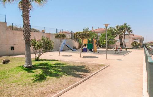 Stunning Home In Gran Alacant With Wifi - image 2