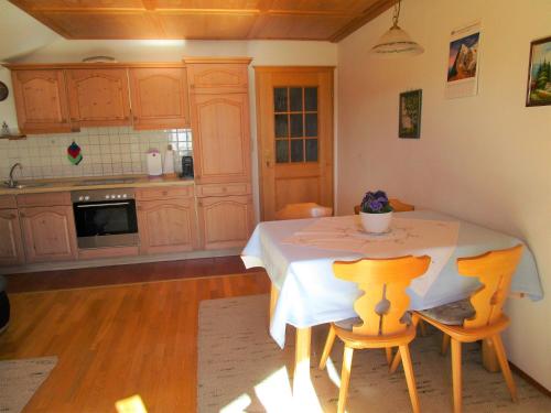 Iekārtas, Familienapartment in Ingenried in Ingenried