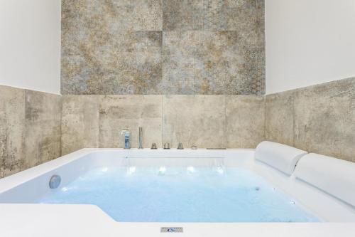 Aragona House 1