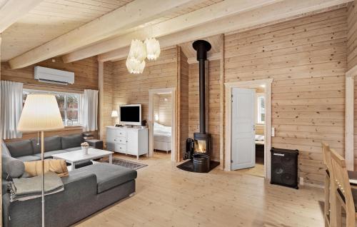 Awesome Home In Væggerløse With Sauna in Idestrup
