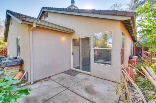 4 Mi to San Joaquin River Peaceful Patterson Home in Patterson