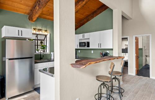 King Bed, Hot Tub, Fast Wifi, Flagstaff (zdjęcie 5)