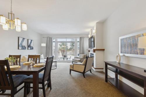 Blue Mountain Retreat at Rivergrass in The Blue Mountains (ON)