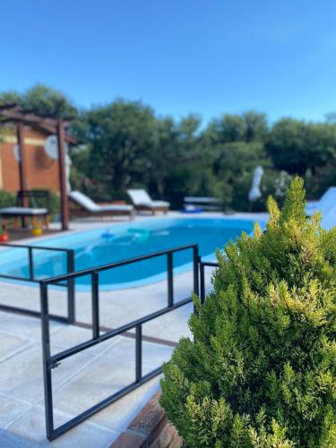 Dārzs, Cabañas Los Tinos (Cabanas Los Tinos) in Karpinterija