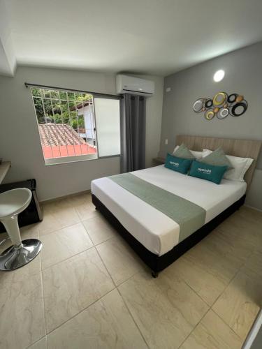 Hotel 12 Nights, Medellín (foto 8)