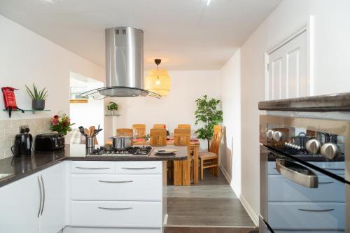 Tranquil Coastal Getaway Home in Saint Davids