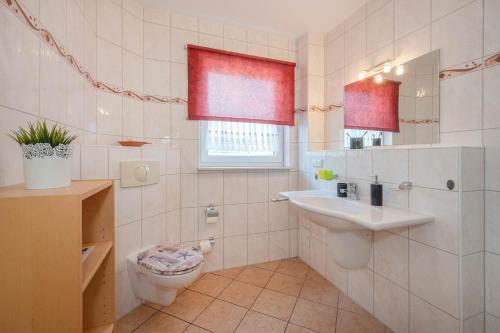 Apartment with Terrace image 2