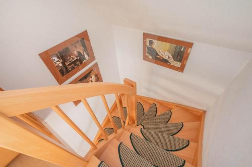 Apartment with Balcony image 4