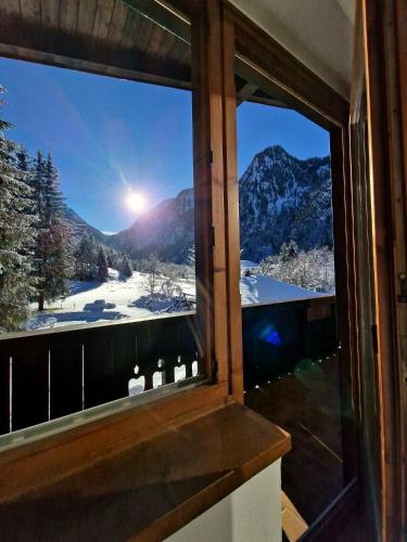 Pension Baranekhof - Just One Ski Bus Stop from Kitzsteinhorn Ski Resort - Hôtel - Kaprun
